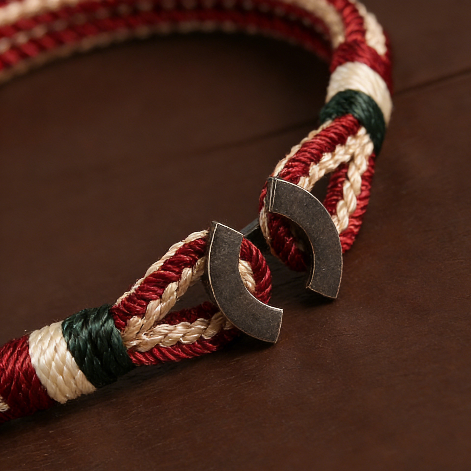 "Mariner's Silver Plait"